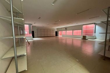 Ponto Comercial &agrave; venda - Jardim S&atilde;o Jorge