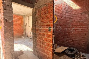 Casa &agrave; venda - 210m&sup2; - Jardim Ouro Branco