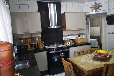 Casa &agrave; venda - 104m&sup2; - Jardim Santos Dumont