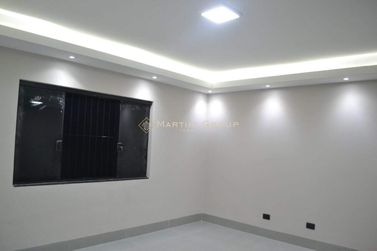 Casa &agrave; venda - 176m&sup2; - Jardim Igua&ccedil;u