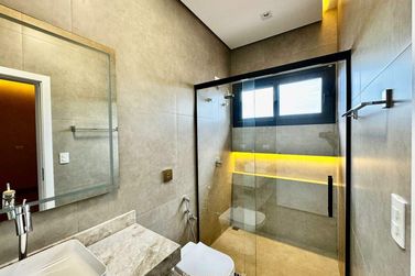 Casa &agrave; venda - 270m&sup2; - Dancaiz Residence