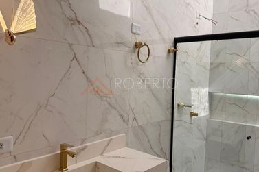 Casa &agrave; venda - 300m&sup2; - Jardim Ouro Branco