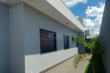 Casa &agrave; venda - 420m&sup2; - MONTE CRISTO