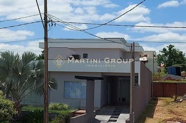 Casa &agrave; venda - 400m&sup2; - Condom&iacute;nio &Aacute;guas do Paran&aacute;