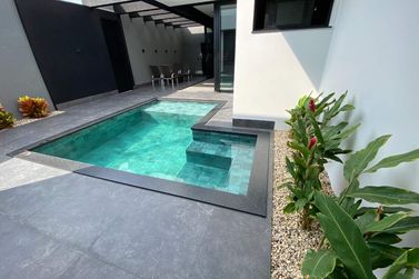 Casa &agrave; venda - 232m&sup2; - Condom&iacute;nio San Lorenzo