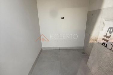 Casa &agrave; venda - 270m&sup2; - Jardim O&aacute;sis
