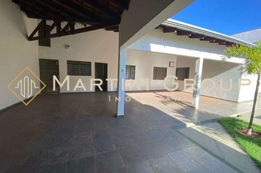 Casa &agrave; venda - 244m&sup2; - Jardim Ouro Branco