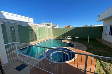 Casa &agrave; venda - 263m&sup2; - Condom&iacute;nio Royal Park