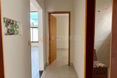 Casa &agrave; venda - 270m&sup2; - Jardim O&aacute;sis