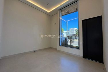 Casa &agrave; venda - 210m&sup2; - Condom&iacute;nio San Lorenzo