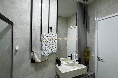 Casa &agrave; venda - 161m&sup2; - Condom&iacute;nio Royal Park