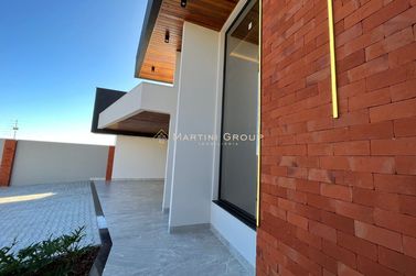 Casa &agrave; venda - 210m&sup2; - Condom&iacute;nio San Lorenzo