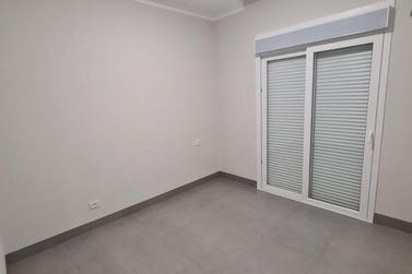 Casa &agrave; venda - 200m&sup2; - Monte Cristo