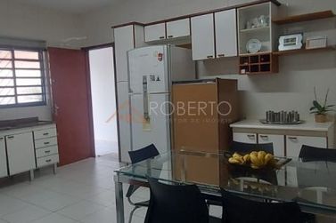Casa &agrave; venda - 428m&sup2; - Jardim Ouro Branco