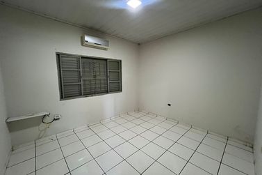 Casa &agrave; venda - 200m&sup2; - H&eacute;lio Lopes