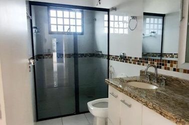 Casa &agrave; venda - 340m&sup2; - Centro