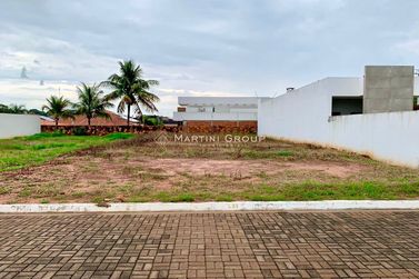Terreno &agrave; venda - 422m&sup2; - Condom&iacute;nio Gran Triunfo