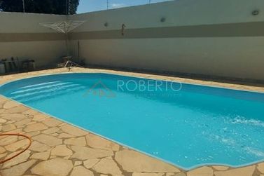 Casa &agrave; venda - 480m&sup2; - Jardim Farropilha