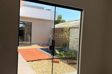 Casa &agrave; venda - 300m&sup2; - Jardim Ouro Branco
