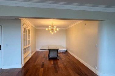 Apartamento para alugar - 287m&sup2; - Centro