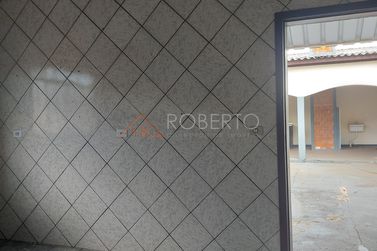 Casa &agrave; venda - 450m&sup2; - Centro