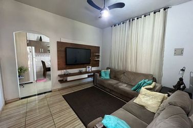 Casa &agrave; venda - 416m&sup2; - Centro