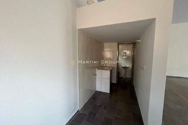 Sala Comercial &agrave; venda - 142m&sup2; - Jardim Ouro Branco