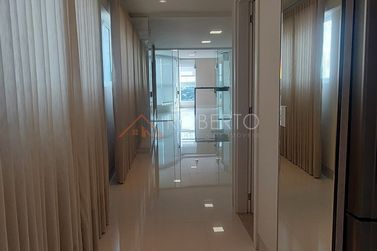 Apartamento &agrave; venda - 164m&sup2; - Centro