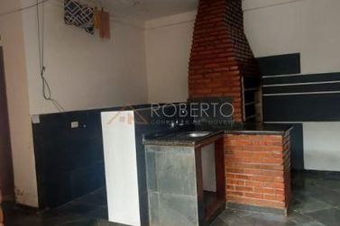 Sobrado &agrave; venda - 250m&sup2; - Centro
