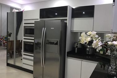 Casa &agrave; venda - 200m&sup2; - Residencial San Lorenzzo