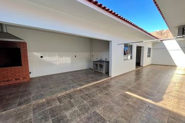 Casa &agrave; venda - 286m&sup2; - Jardim Ouro Branco