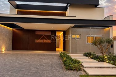 Casa &agrave; venda - 405m&sup2; - Jardim Guanabara