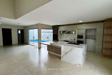 Sobrado &agrave; venda - 214m&sup2; - Jardim das Na&ccedil;&otilde;es