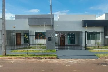 Casa &agrave; venda - 200m&sup2; - Parque Marumbi