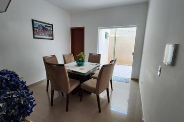 Casa &agrave; venda - 142m&sup2; - Jardim Igua&ccedil;u