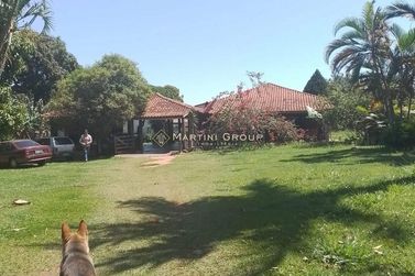 Ch&aacute;cara &agrave; venda - 2727m&sup2; - Jardim S&atilde;o Jorge