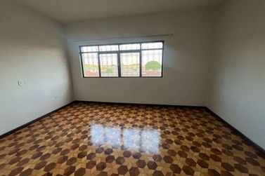 Sobrado para alugar - Centro