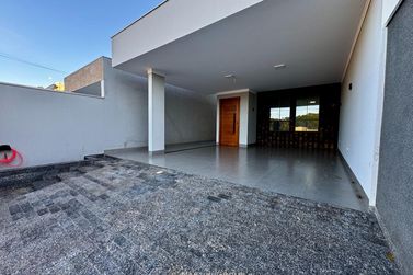Casa &agrave; venda - 128m&sup2; - Jardim Ouro Branco