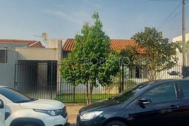 Casa &agrave; venda - 200m&sup2; - Residencial Fazenda Simone