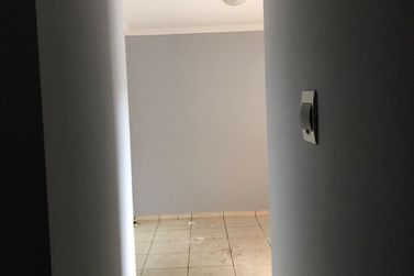 Casa &agrave; venda - 94m&sup2; - Jardim Monte Cristo