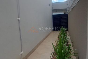 Casa &agrave; venda - 450m&sup2; - Jardim Asa Branca