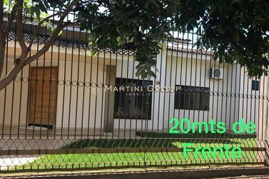 Casa &agrave; venda - 220m&sup2; - Jardim Novo Ouro Branco