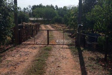 Ch&aacute;cara &agrave; venda - 48400m&sup2; - Graciosa