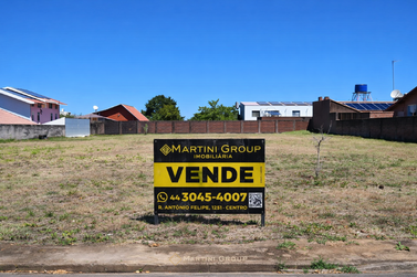 Terreno &agrave; venda - 600m&sup2; - Jardim Santos Dumont