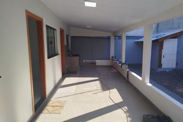 Casa &agrave; venda - 102m&sup2; - Jardim Simone