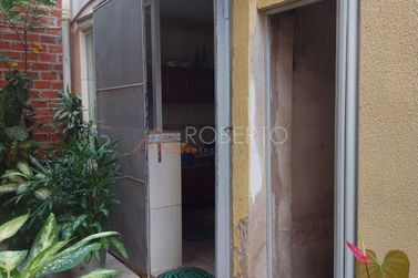 Sobrado &agrave; venda - 318m&sup2; - Centro