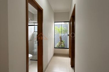 Casa &agrave; venda - 300m&sup2; - Jardim O&aacute;sis