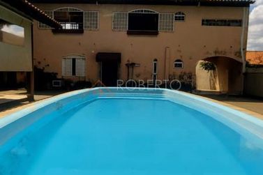 Casa &agrave; venda - 851m&sup2; - Jardim Santos Dumont