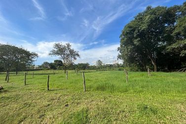 Terreno &agrave; venda - 23320m&sup2; - Ch&aacute;cara