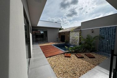 Casa &agrave; venda - 190m&sup2; - Jardim Ouro Branco